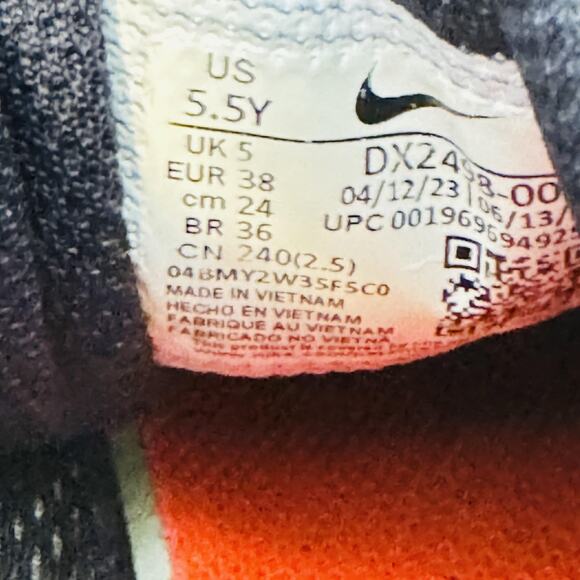 Nike Shoes Boys 5.5 Red Navy White Air Zoom Pegasus 40 Road Running Sneakers GS - Picture 12 of 13